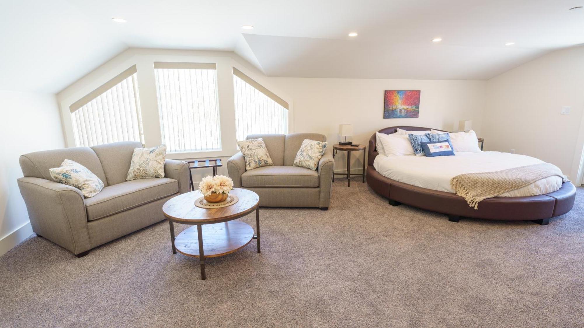 Four Seasons For Fun Bed & Breakfast Lakeville 外观 照片