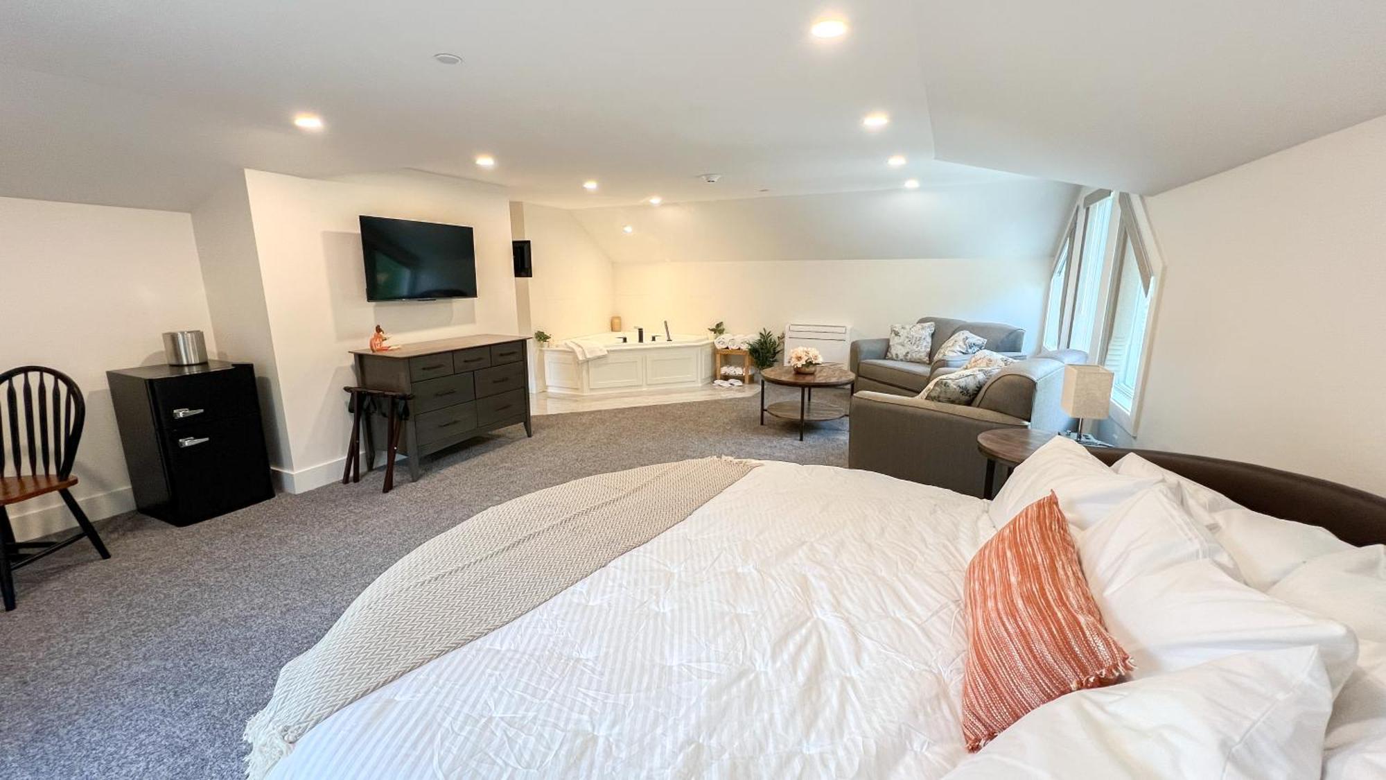 Four Seasons For Fun Bed & Breakfast Lakeville 外观 照片